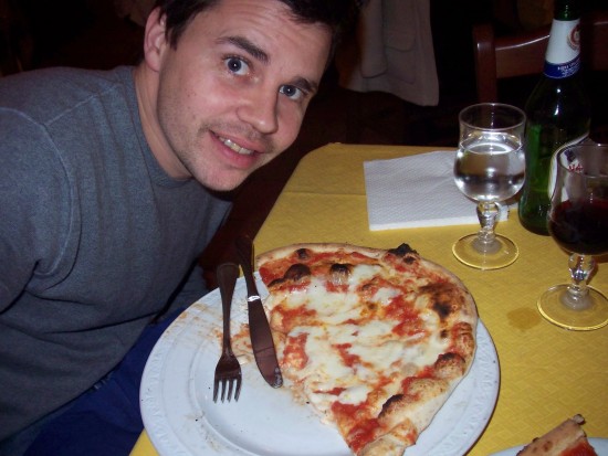 EM pizza EM pizza