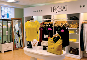 Treat (Photograph by Tom Lynch)