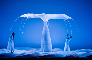 MOMIX Courtesy of MOMIX
