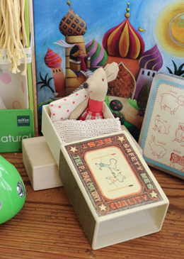 Mouse-in-a-Box, $25 Mouse-in-a-Box, $25