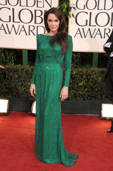 Angelina at Golden Globes 2011