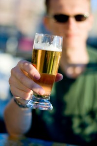 shutterstock_natalia_bratslavsky happy hour in NoVA