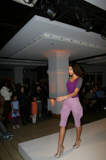 IMG_2837e catwalk3