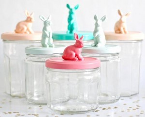 Bunny Jars Find directions for these buny jars and more creative projects on toriejayne.blogspot.com. (Photo courtesy: toirejayne.blogspot.com)