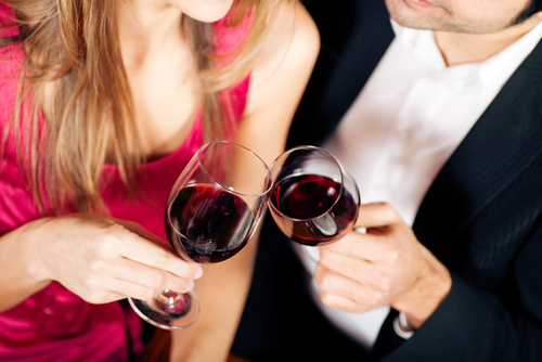 shutterstock_Kzenon wine