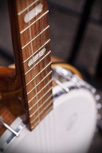 shutterstock_88907650_Piccia Neri banjo