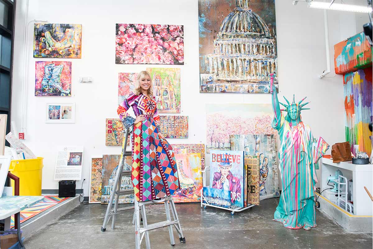 maggie o'neill at her art gallery in dc at the wharf